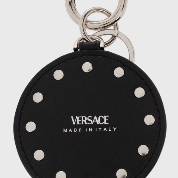 NWT VERSACE LA MEDUSA LOGO BLACK LEATHER STUDDED BAG CHARM KEY CHAIN - Picture 4 of 14